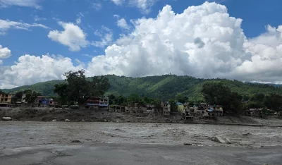 রেডক্রস কর্মী সামিউলের বয়ানে ‘ধূসর নেপাল’