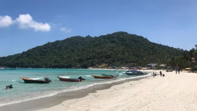 পেরহেন্তিয়ান দ্বীপপুঞ্জ 