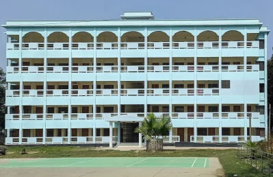 পাবনা সরকারি এডওয়ার্ড কলেজের ভবন