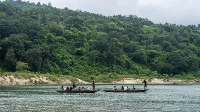 লালাখালের সবচেয়ে আকর্ষণীয় অভিজ্ঞতা হলো নৌভ্রমণ (ছবি: পিক্সেল)