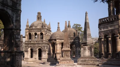 মালদহে ইতিহাসের ছোঁয়া (ছবি: সংগৃহীত)