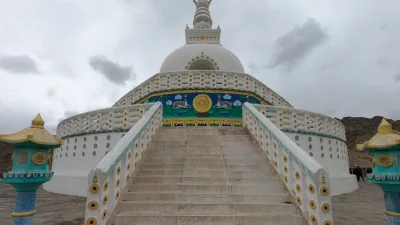 লাদাখের বৌদ্ধ মন্দির শান্তি স্তুপা (ছবি: সাদ্দিফ অভি)