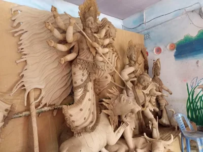 নীলফামারীতে ৮৪৯ মণ্ডপে চলছে শেষ মুহূর্তের প্রস্তুতি