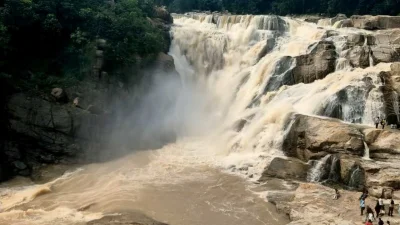 দশম জলপ্রপাত (ছবি: সংগৃহীত)