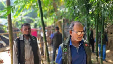 এ সময় রাঙ্গুনিয়া রেঞ্জ কর্মকর্তা মেহরাজ উদ্দীনসহ বন বিভাগের একাধিক কর্মকর্তা-কর্মচারী আহত হয়েছেন