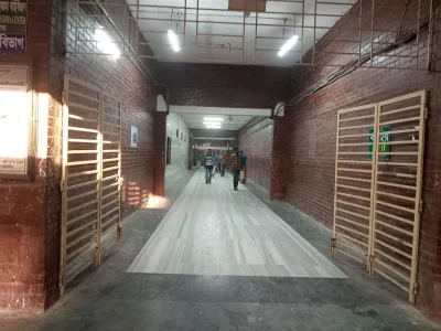 পরিষ্কার-পরিচ্ছন্ন করা হয় হাসপাতালের বিভিন্ন অংশ