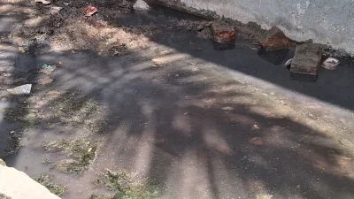 জমে থাকে পানি। ছবি: বাংলা ট্রিবিউন