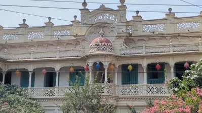 ধামরাইয়ের ঐতিহ্যবাহী বণিকবাড়ি