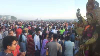 মর্ত্যলোকের বাবার বাড়ি ছেড়ে কৈলাসে স্বামীগৃহে ফিরে গেলেন দেবী দুর্গা