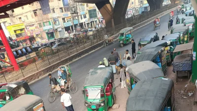 নিষেধাজ্ঞা অমান্য করে মহাসড়কে এসব অবৈধ যান চালিয়ে আসছেন চালক ও মালিকরা
