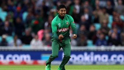 এক মোসাদ্দেকেই সর্বনাশ জিম্বাবুয়ের