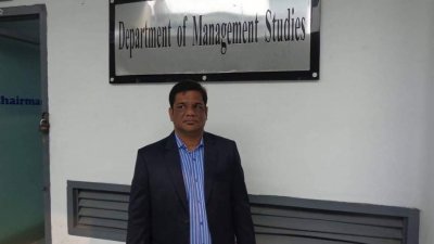 এম এম নাসিমুজ্জামান