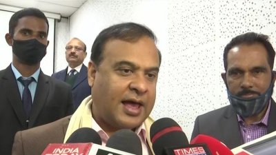 আসামের শিক্ষামন্ত্রী হিমন্ত বিশ্ব শর্মা
