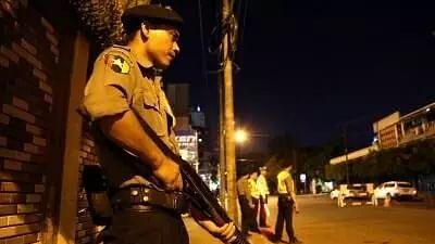 মিয়ানমারে কোকাং অঞ্চলের সাবেক নেতার গাড়িবহরে হামলা, নিহত ১২