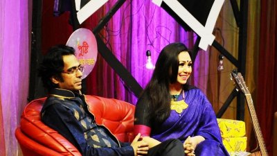 সঞ্চালকের আসনে বাপ্পা-তানিয়া