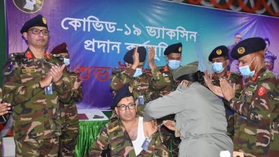 ভ্যাকসিন নিয়েও স্বার্থান্বেষী মহল প্রোপাগান্ডা ছড়াচ্ছে: কুমিল্লা সেনানিবাসের জিওসি