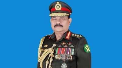 সেনাবাহিনী প্রধান জেনারেল আজিজ আহমেদ