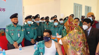 রাজশাহী বিভাগে চার দিনে টিকা নিলেন ৪০ হাজার ৪৮৪ জন