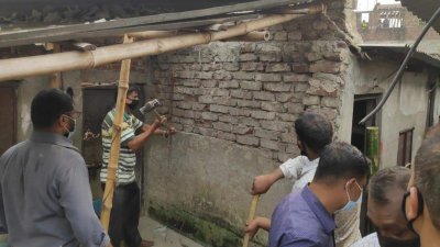 শ্যামপুর ও মান্ডা খালের সীমানায় ৫৫ স্থাপনা উচ্ছেদ