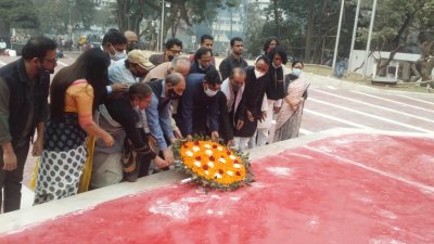 বাংলা ভাষার এমন অবস্থা যে বিয়েরকার্ডও ইংরেজিতে হয়: রামেন্দু মজুমদার