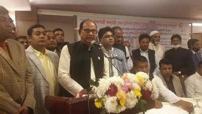 বক্তব্য রাখছেন রেলপথমন্ত্রী মো. নূরুল ইসলাম সুজন