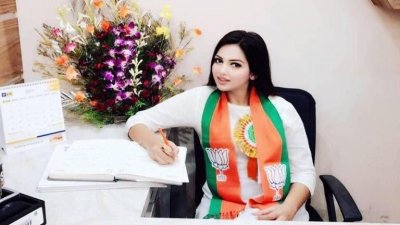 মাদকসহ পুলিশের জালে নেত্রী, অস্বস্তিতে বিজেপি