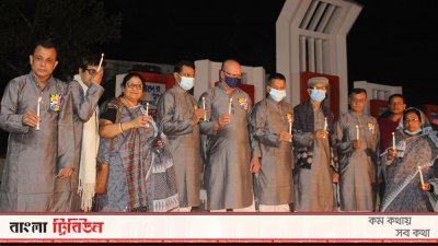 যশোর কেন্দ্রীয় শহীদ মিনারে পাঁচ হাজার ২০০ মোমবাতি প্রজ্বালন