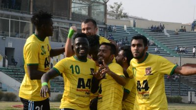 তিনবার এগিয়ে থেকেও জিততে পারেনি শেখ জামাল।