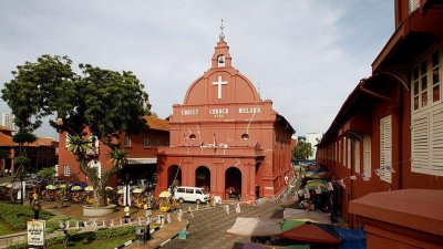 খ্রিস্টানরাও সৃষ্টিকর্তাকে ‘আল্লাহ’ নামে ডাকতে পারবে