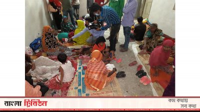 বরগুনা জেনারেল হাসপাতালে ডায়রিয়া ওয়ার্ডে এখন এ অবস্থা