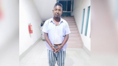 ঈশ্বরদীতে ভুয়া পুলিশ গ্রেফতার