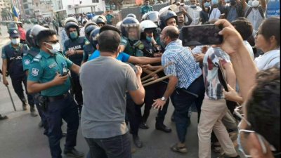 সিলেটে মোদিবিরোধী বিক্ষোভ, আটক ৭