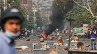 মিয়ানমারে আরও অন্তত ৫০ বিক্ষোভকারীকে হত্যা