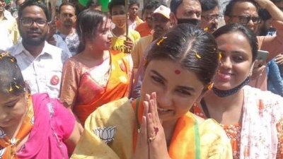 দেখলে বিশ্বকাপ দেখব, দিদির খেলা দেখব কেন: পার্নো