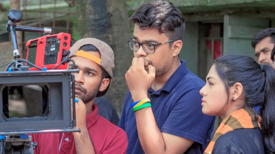 ফাইল ছবি: শুটিংয়ে নির্মাতা বান্নাহ ও অভিনেত্রী তিশা