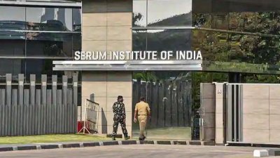 সেরাম ইনস্টিটিউটকে অ্যাস্ট্রাজেনেকার আইনি নোটিশ