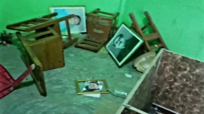 ধরমন্ডল ইউনিয়ন আওয়ামী লীগের অফিসে হামলা