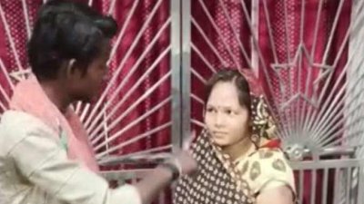 এ যেন বলিউডি মুভি ‘হাম দিল দে চুকে সনম’-এরই বাস্তব রূপ