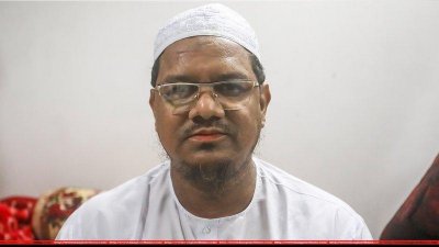 চরমোনাই পীর মুফতি সৈয়দ মুহাম্মদ রেজাউল করীম (ফাইল ছবি)
