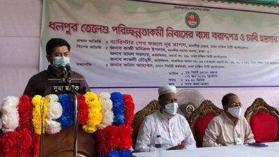 মেয়র ব্যারিস্টার শেখ ফজলে নূর তাপস