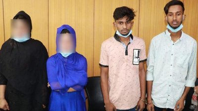 আটক চার লাইকি তারকা