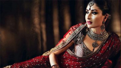 ‘সীতা’ সাজতে ১২ কোটি হাঁকালেন কারিনা!
