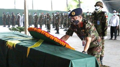 ‘কুয়েত পুনর্গঠনে’ নিয়োজিত বাংলাদেশি সেনা সদস্যের দাফন সম্পন্ন