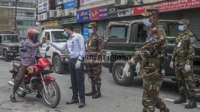 লকডাউন বাস্তবায়নে তৎপর সেনাবাহিনী