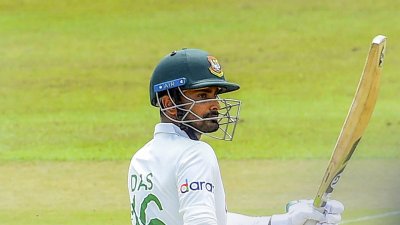 ৯৫ রানে আউট হয়েছেন লিটন