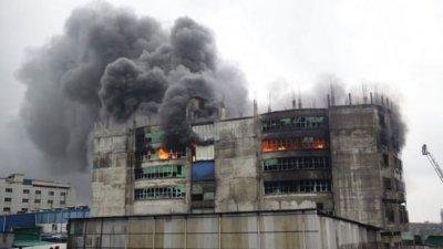 সেজান জুসের কারখানায় আগুন