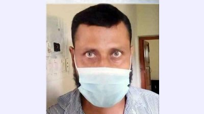 ১০ মিনিটে দুই ডোজ টিকা নেওয়া বাশারুজ্জামান