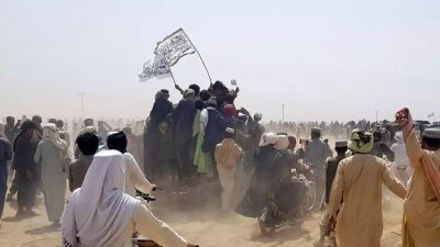 আফগানিস্তানে তালেবানদের দ্রুত উত্থান ঘটছে