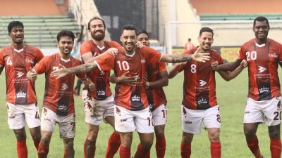 এএফসি কাপে রাতে নামছে বসুন্ধরা কিংস।