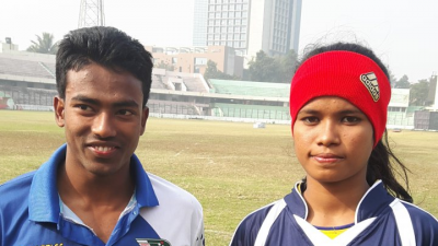 বামে হাসান মিয়া।